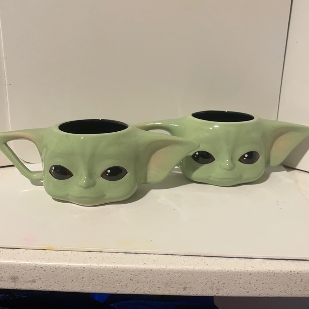 BABY YODA MUGS BRAND NEW SET OF TWO *****